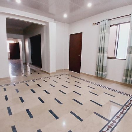 Subhan Palace Guest House Карачи Екстериор снимка