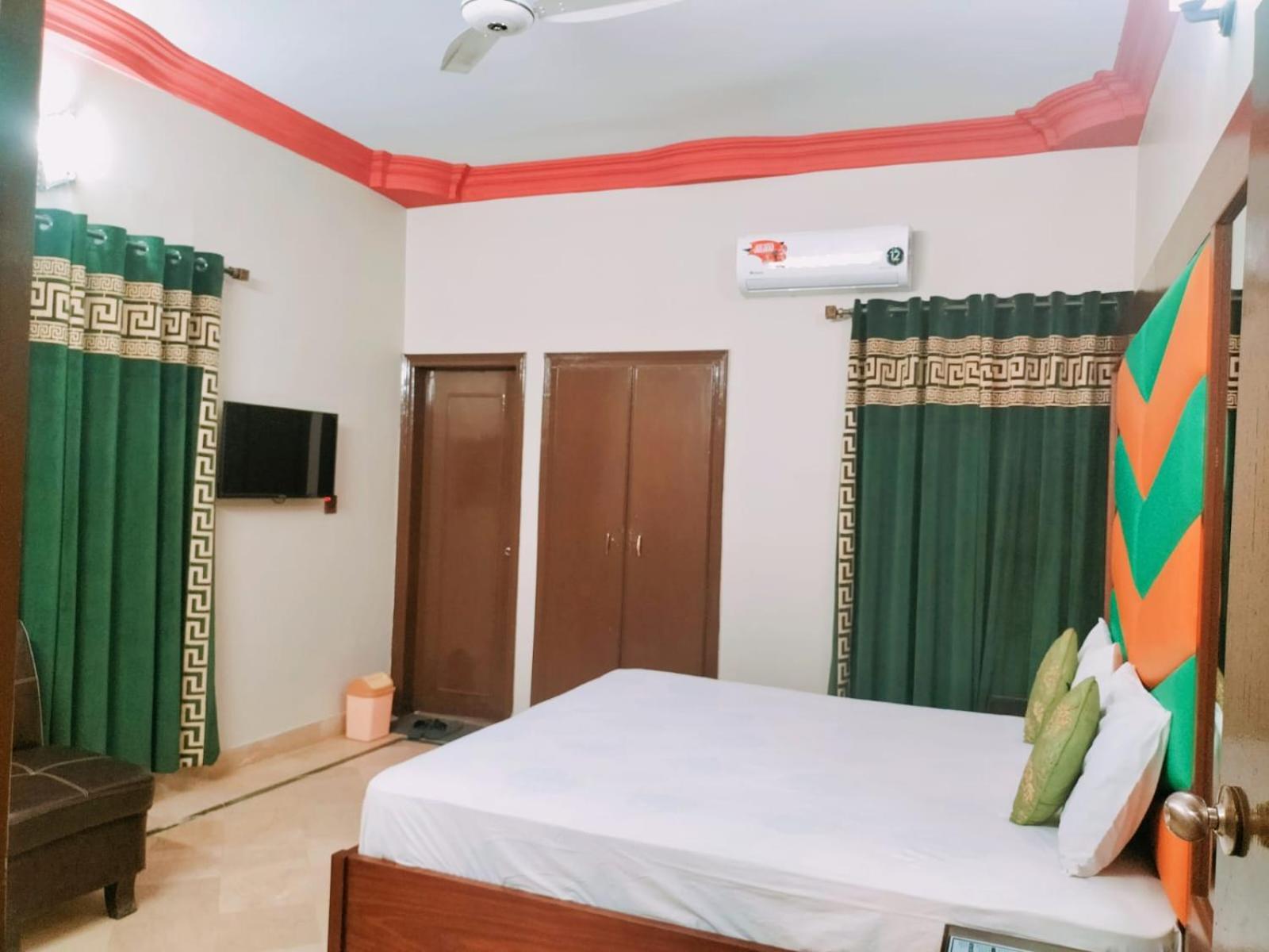 Subhan Palace Guest House Карачи Екстериор снимка